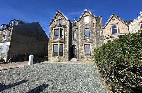 Kilgraston,  85 Marine Parade, Kirn, Dunoon