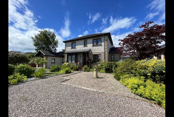 6 Dhalling Park, Kirn, Dunoon