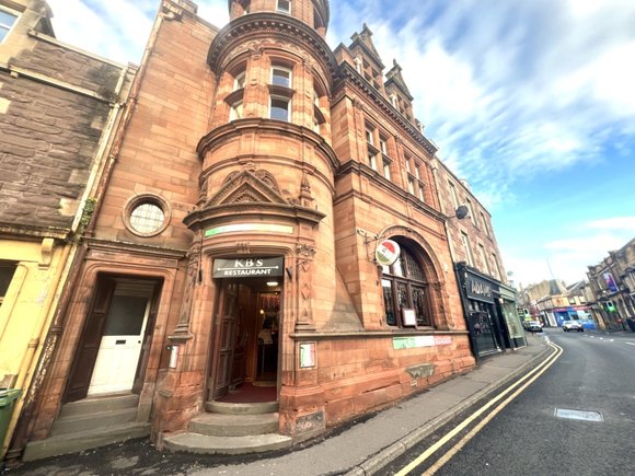 32 High Street