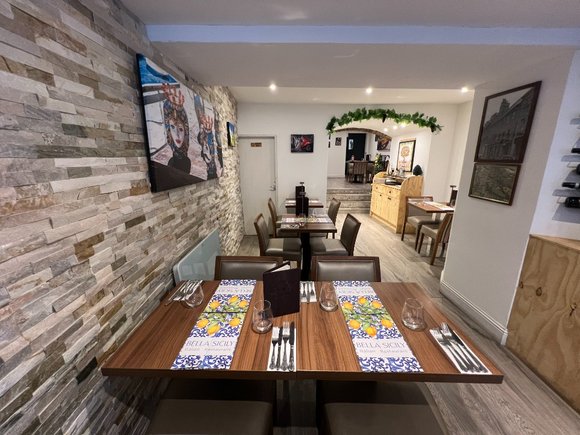12 Canongate
