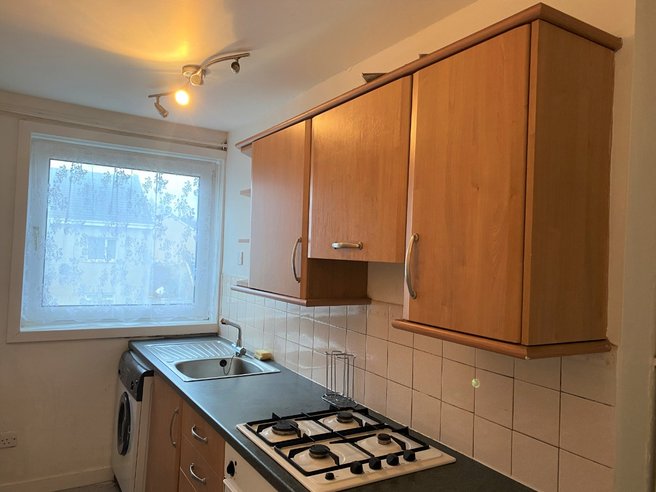 P257: Garscadden Road South, Knightswood, Glasgow