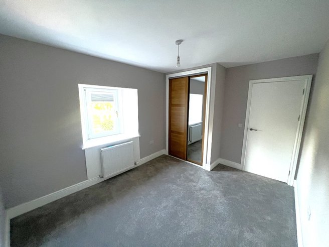 P12002: Main Street, Kirkliston, Edinburgh