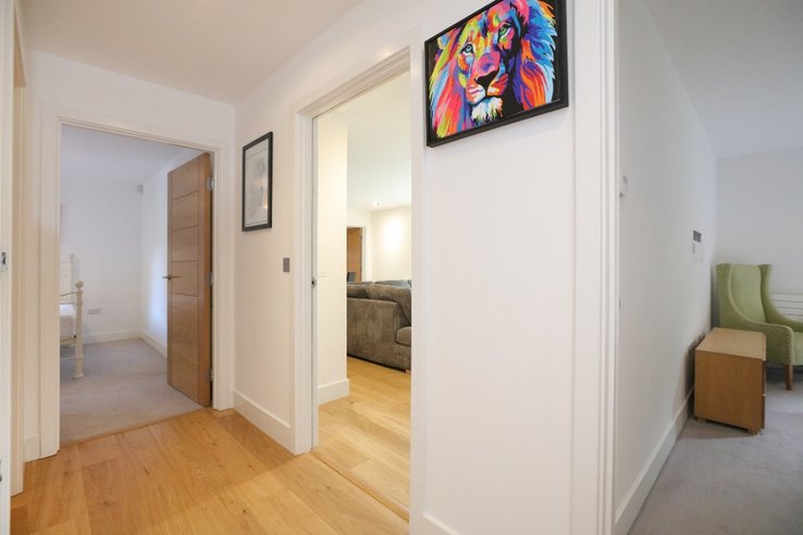 P12164: Woodcroft Road, Morningside, Edinburgh