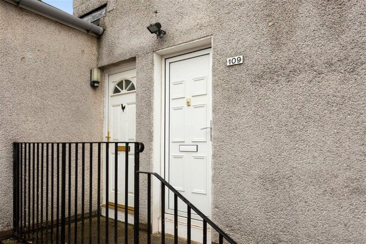 P12245: Ivanhoe Rise, Dedridge, West Lothian