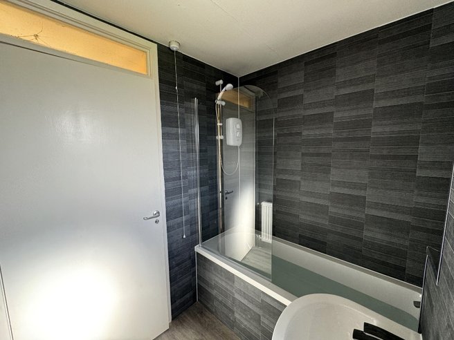 P12245: Ivanhoe Rise, Dedridge, West Lothian