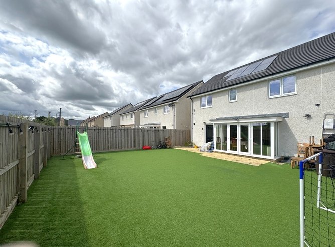 P12299: Briestonhill View, Polbeth, West Lothian