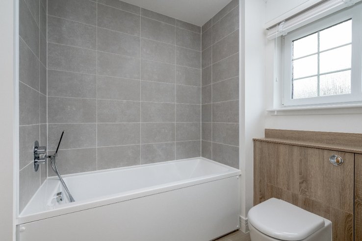 P12306: Kilburn Wood Drive, Roslin, Midlothian