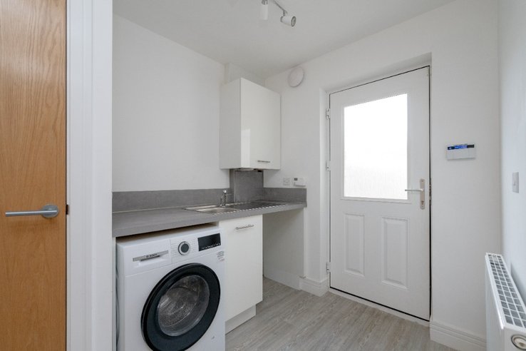 P12306: Kilburn Wood Drive, Roslin, Midlothian