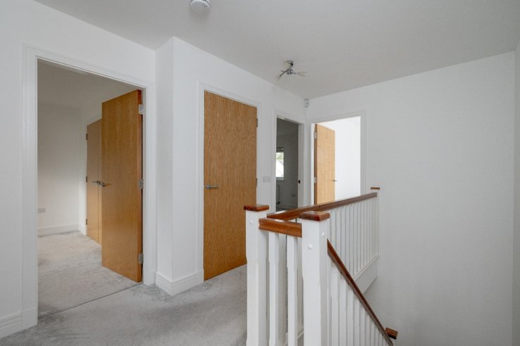 P12306: Kilburn Wood Drive, Roslin, Midlothian