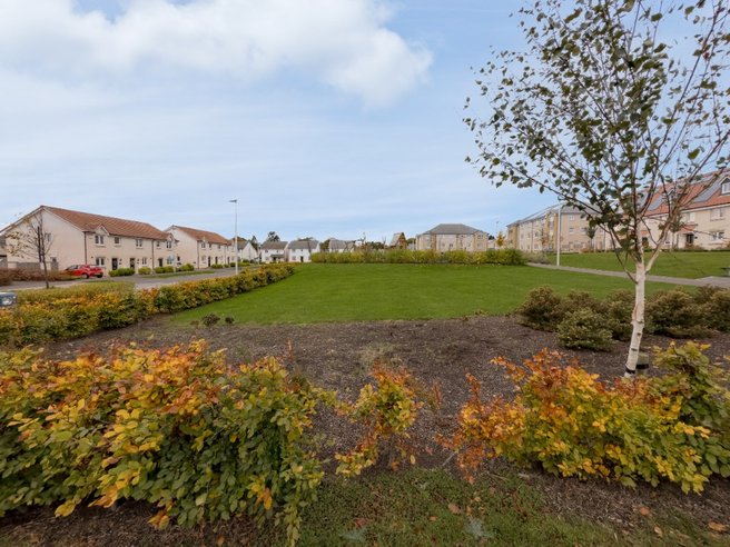 P12308: Reeforts Avenue, Bilston, Midlothian