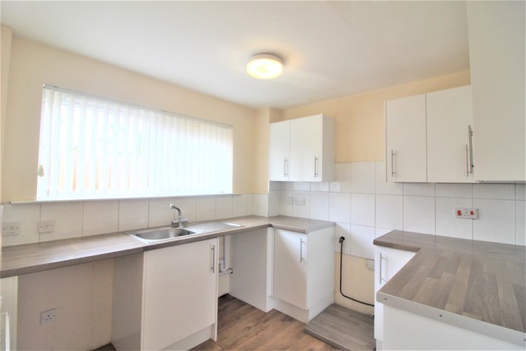 P182: Fergus Avenue, Livingston, West Lothian