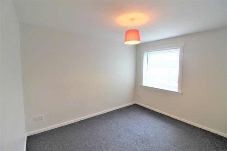 P182: Fergus Avenue, Livingston, West Lothian