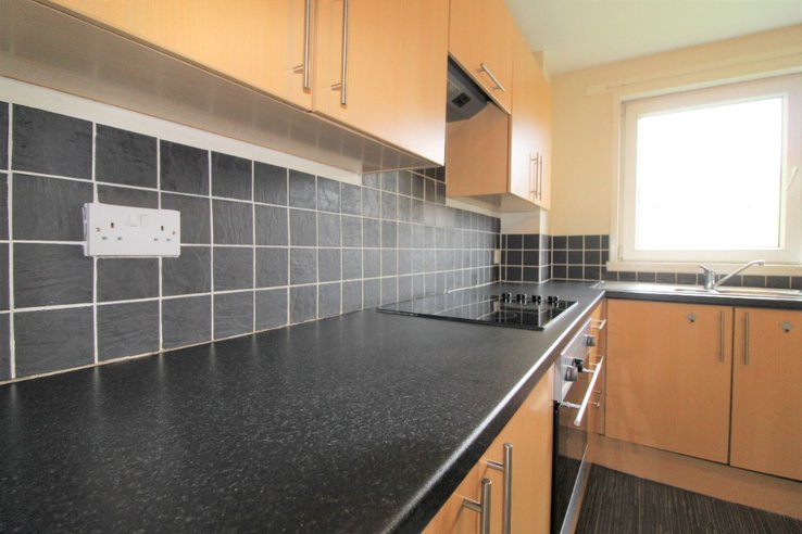 P270: Murrayburn Grove, , Edinburgh
