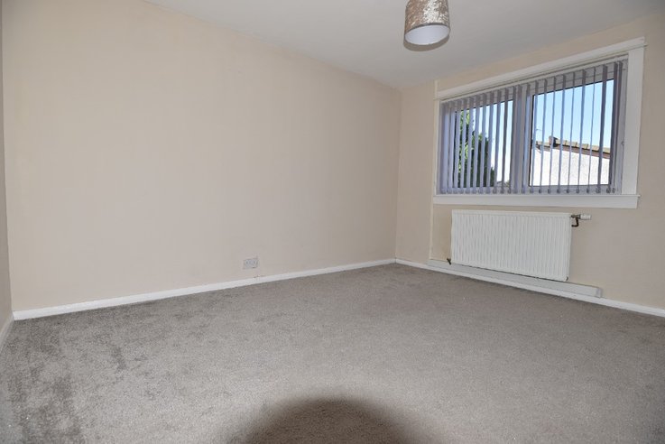 P382: Morrison Way, Knightsridge, West Lothian
