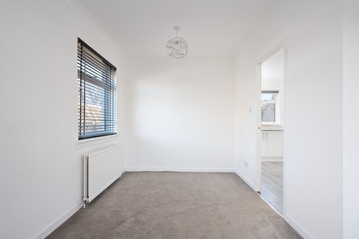 P503: Whitburn Road, Bathgate, West Lothian