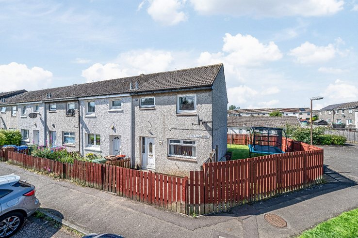 P506: Huntly Avenue, Deans, West Lothian