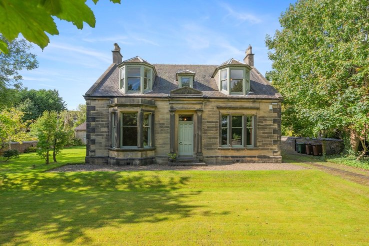 P507: 91 Muir Road, Bathgate, West Lothian