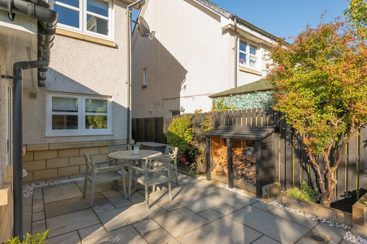 P514: Jardine Place, Bathgate, West Lothian