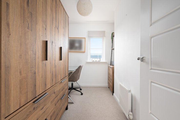 P528: Lang Drive, Bathgate, West Lothian