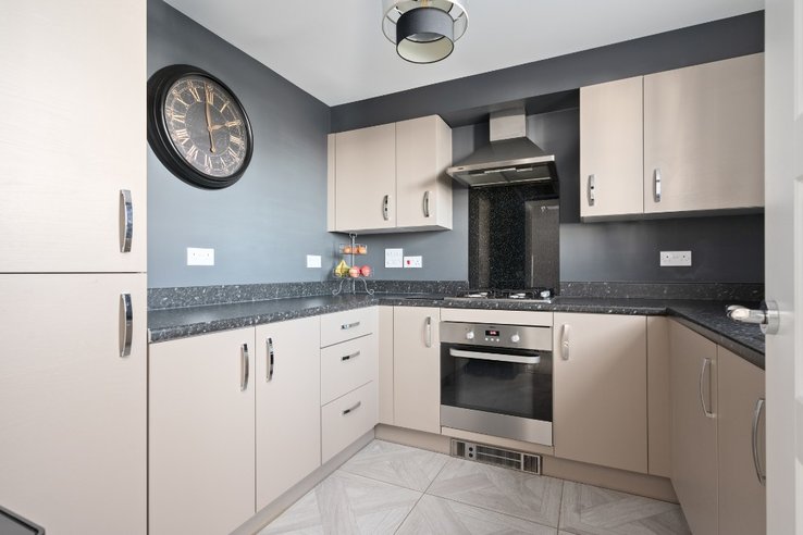 P528: Lang Drive, Bathgate, West Lothian