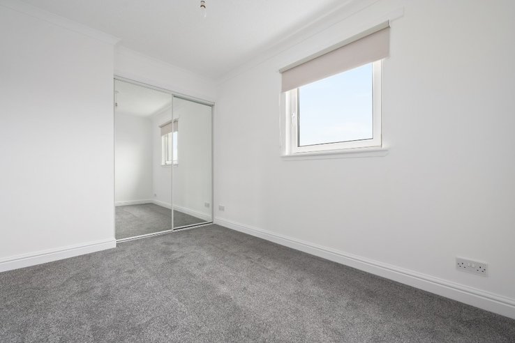 P536: Rashierigg Place, Longridge, West Lothian