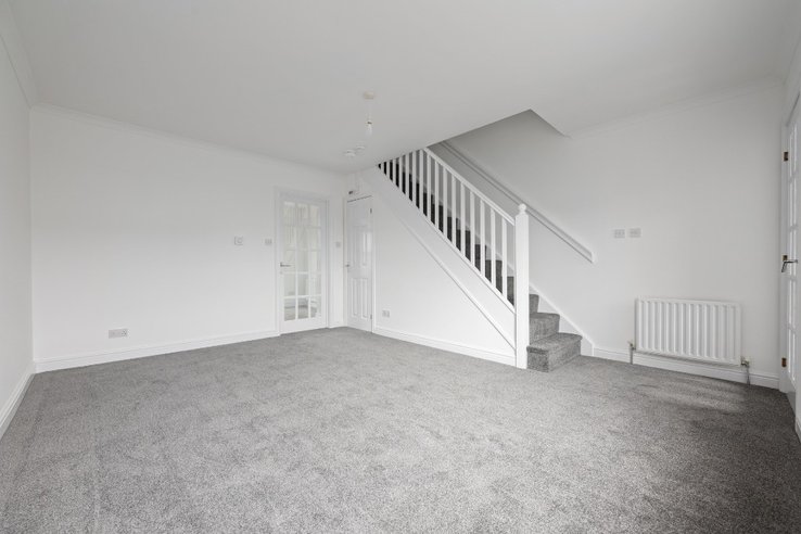 P536: Rashierigg Place, Longridge, West Lothian