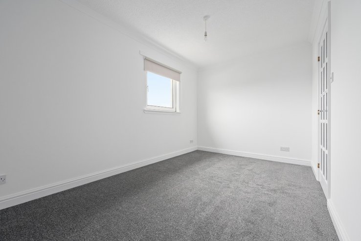 P536: Rashierigg Place, Longridge, West Lothian