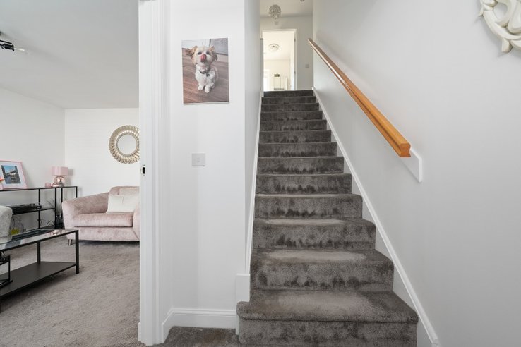 P538: Lang Gardens, Bathgate, West Lothian