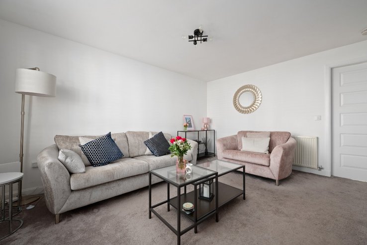 P538: Lang Gardens, Bathgate, West Lothian