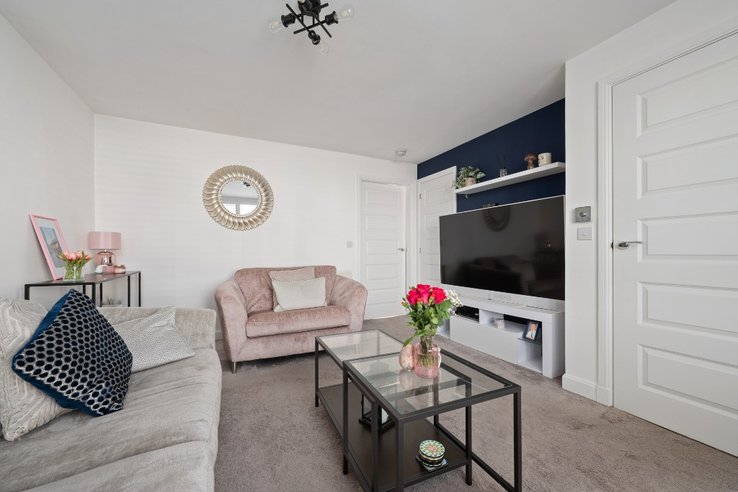 P538: Lang Gardens, Bathgate, West Lothian