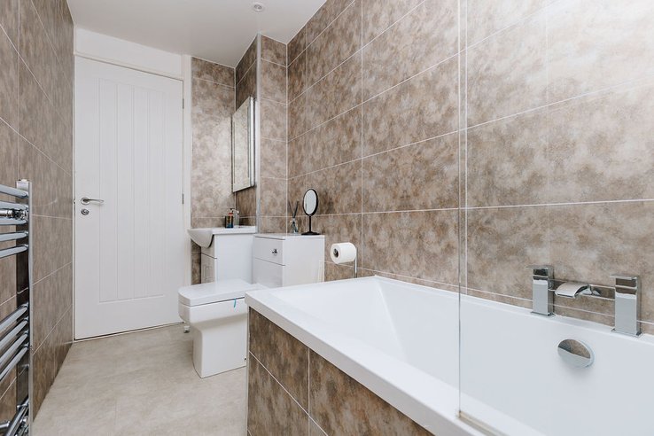 P540: Strathyre Place, Stoneyburn, West Lothian