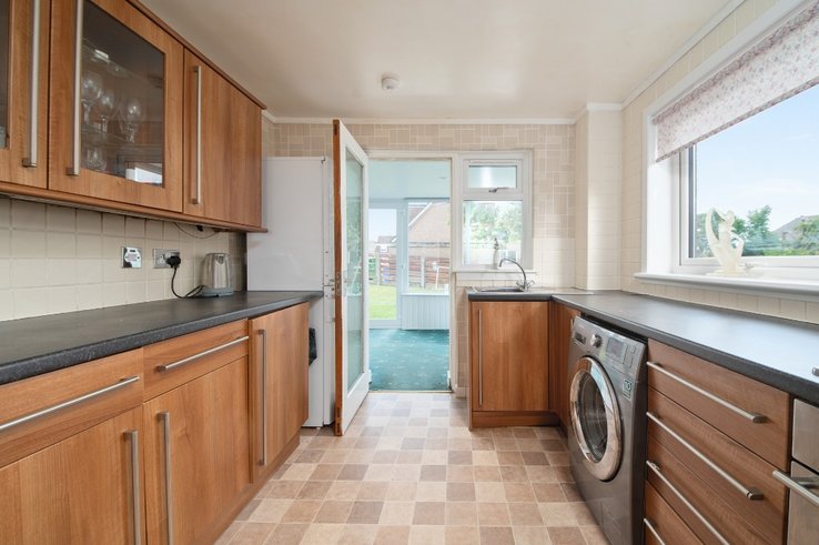 P548: Galabraes Crescent, Bathgate, West Lothian