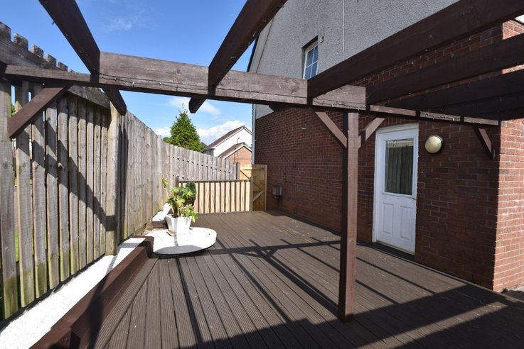 P550: Buchanan crescent, Livingston, West Lothian