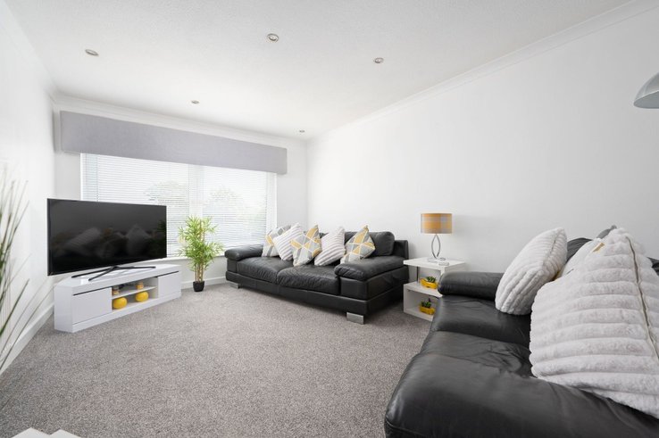 P554: McCallum Court, Armadale, West Lothian
