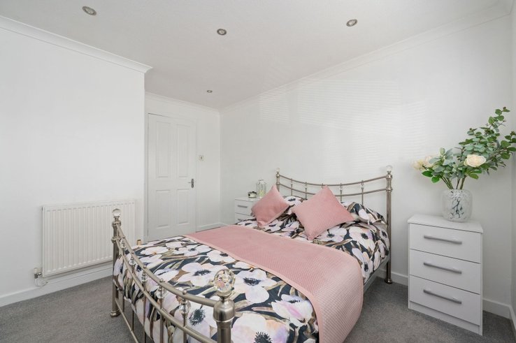 P554: McCallum Court, Armadale, West Lothian
