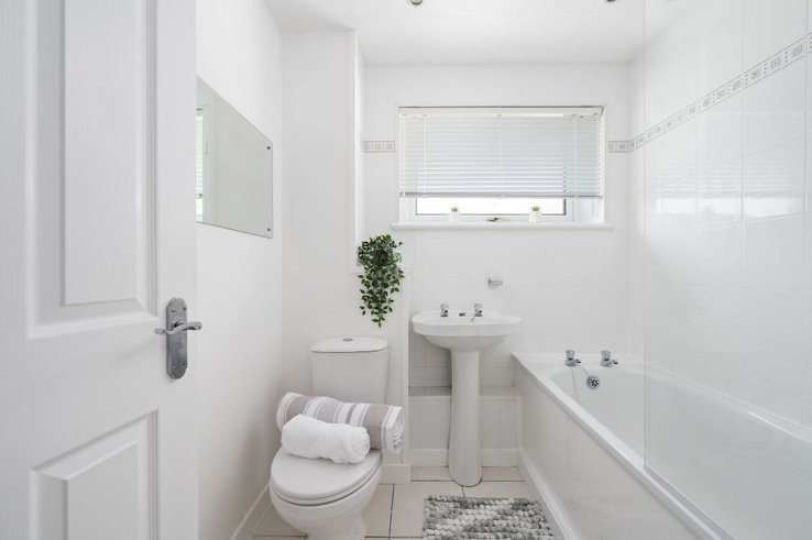 P554: McCallum Court, Armadale, West Lothian