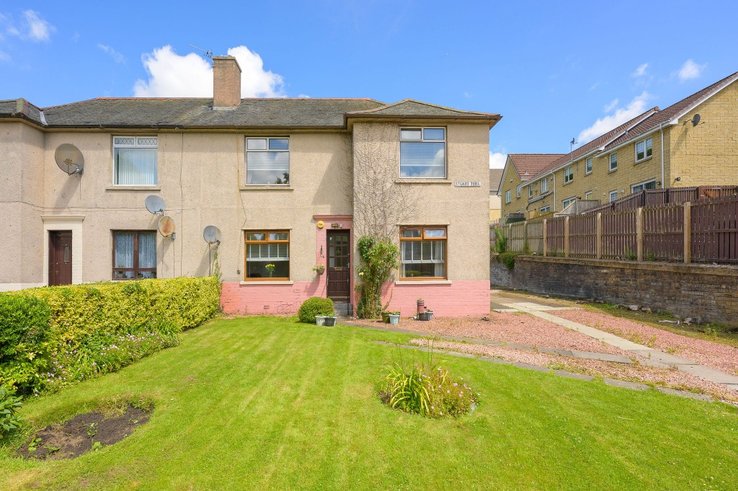 P558: Stuart Terrace, Bathgate, West Lothian