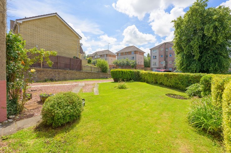 P558: Stuart Terrace, Bathgate, West Lothian