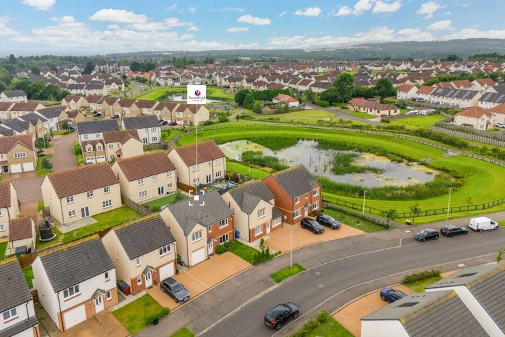 P560: Lanton Road, Larbert, Falkirk