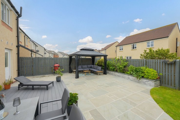 P560: Lanton Road, Larbert, Falkirk