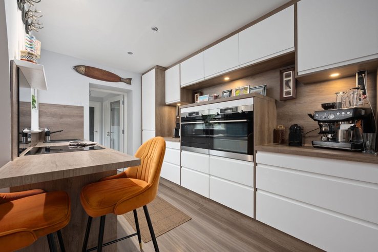 P573: MeadowPark Road, Bathgate, West Lothian