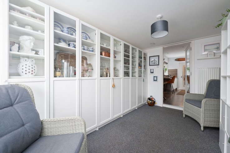 P573: MeadowPark Road, Bathgate, West Lothian