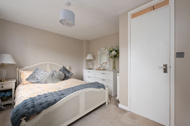 P573: MeadowPark Road, Bathgate, West Lothian