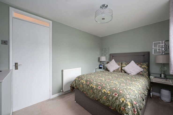 P573: MeadowPark Road, Bathgate, West Lothian