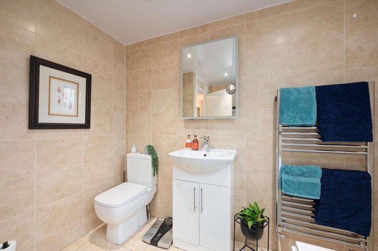 P573: MeadowPark Road, Bathgate, West Lothian