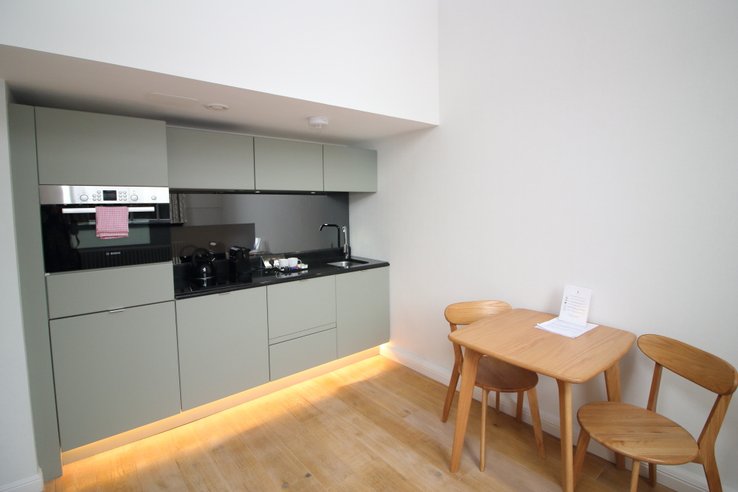 P1011: Flat 11, McDonald Road, Broughton, Edinburgh