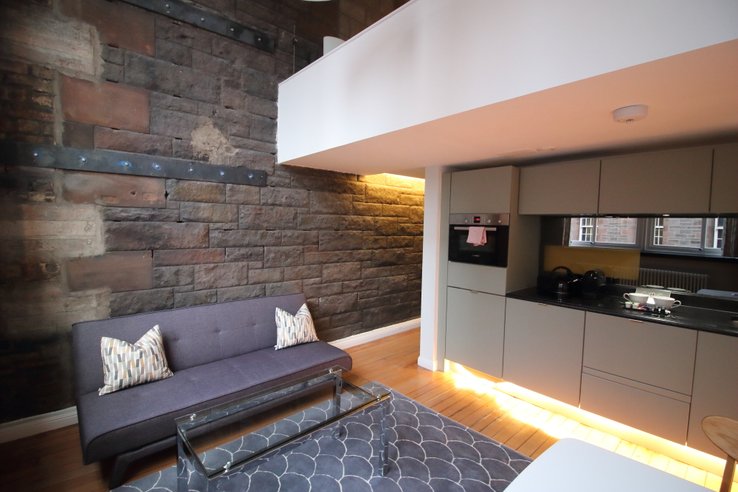 P1026: Flat 26, McDonald Road, Broughton, Edinburgh