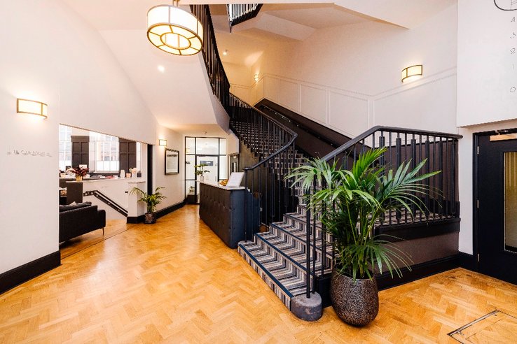 P1047: Flat 47, McDonald Road, Broughton, Edinburgh