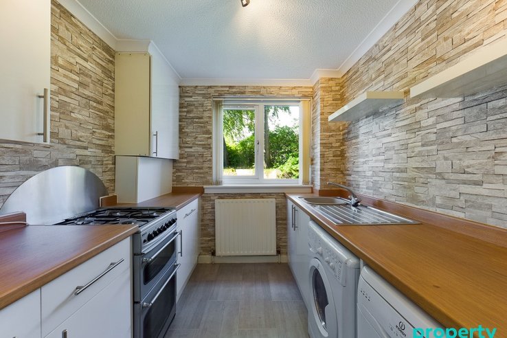 P2292: Rockhampton Avenue, East Kilbride, South Lanarkshire