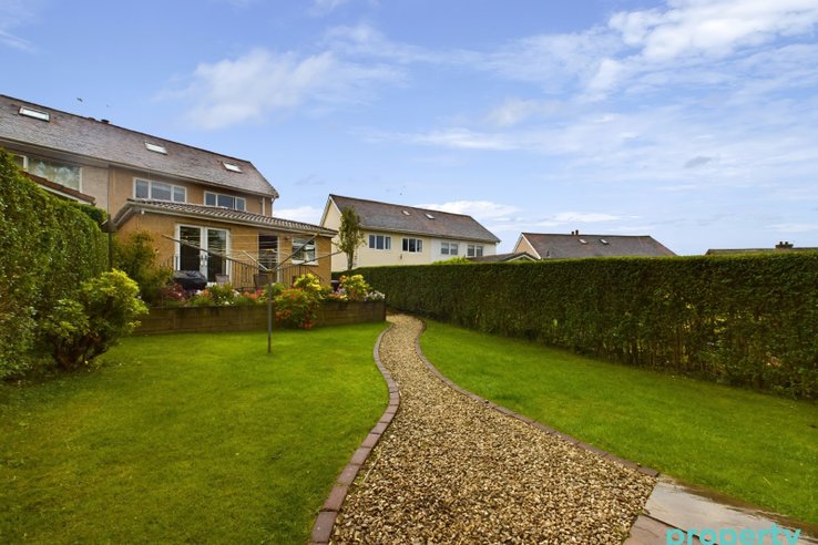 P2759: Lindsay Road, East Kilbride, South Lanarkshire